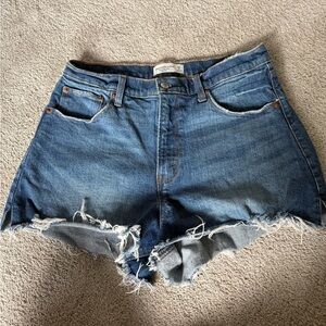 Abercrombie & Fitch the cutoff short high rise curve love size 29